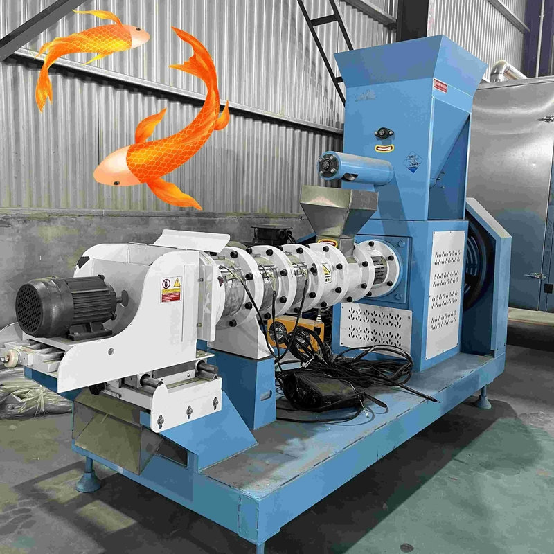 100-500kg/h 플로팅 생선류는 생산 라인에게  0.75 kw 스크류 건베이어 1-12mm을 공급합니다