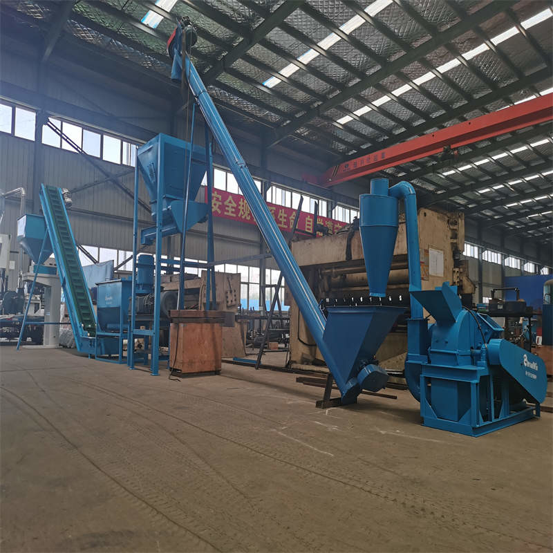 118KW 목재 펠릿 생산 라인 1000-2000kg/H 2000*500*600cm 전기 제어 캐비닛