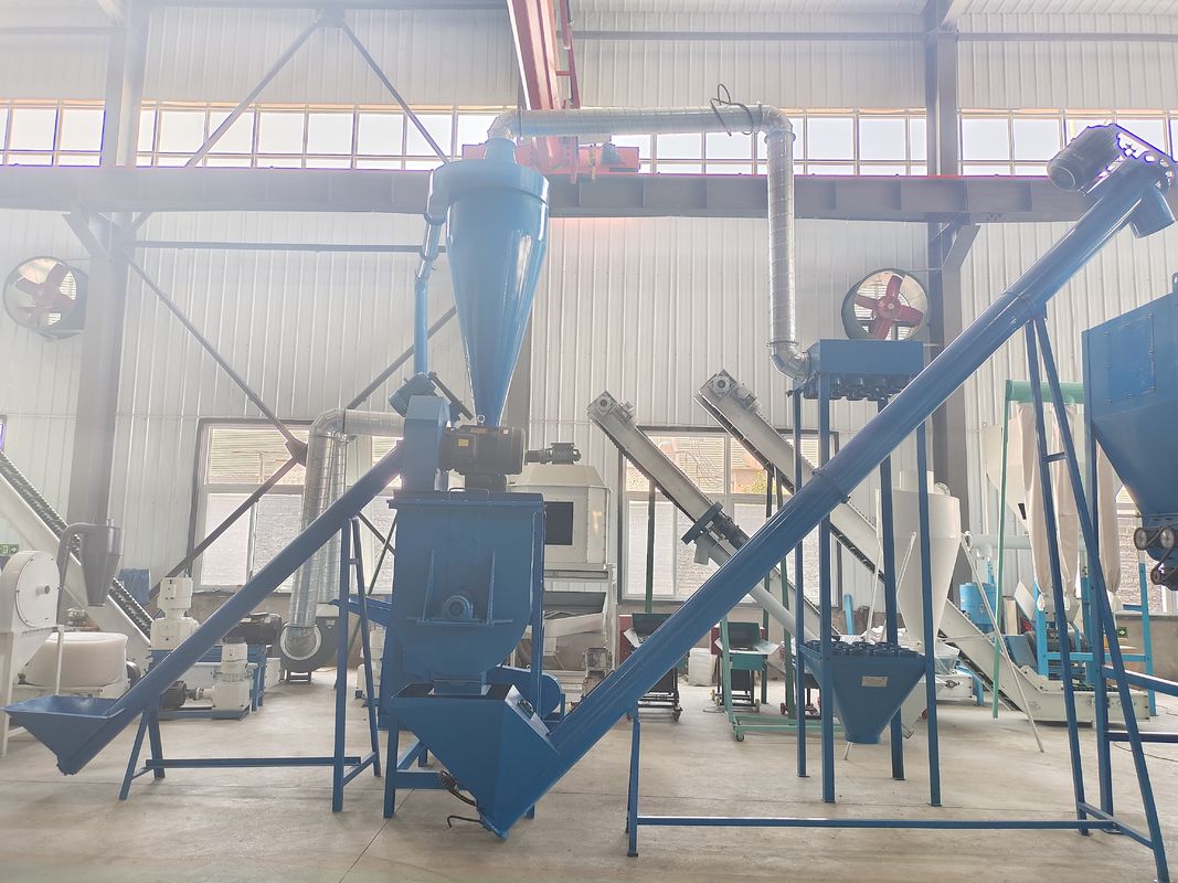 엔지니어 가이드 설치와 380V / 50Hz / 3Phase 전원 공급과 함께 사용자 정의 가축 식품 펠레팅 라인