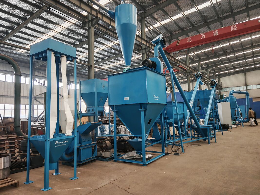 엔지니어 가이드 설치와 380V / 50Hz / 3Phase 전원 공급과 함께 사용자 정의 가축 식품 펠레팅 라인