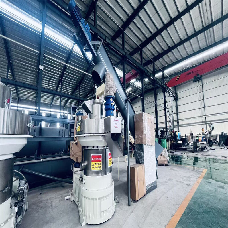 - High Efficiency Ring Die Wood Pellet Machine, 1-5 TPH Industrial Biomass Pellet Mill for Sawdust/Agro Waste